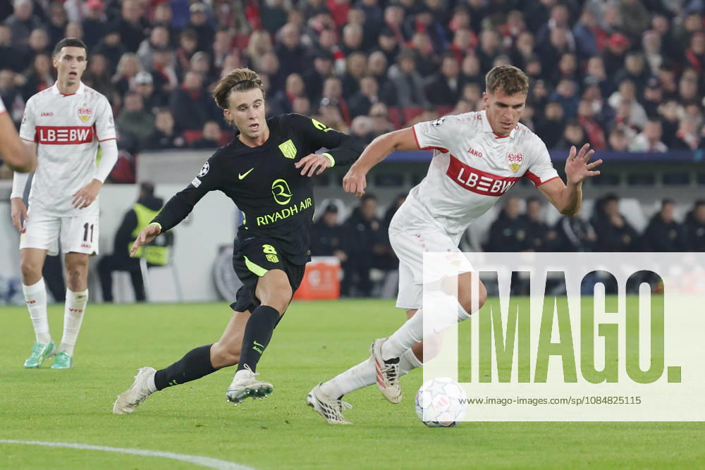 Im Bild: v.li. Pablo Barrios (Atletico Madrid, 8) gegen Grischa Proemel (VfB Stuttgart, 21) am Ball 20.10.2026, VfB Stuttgart - Atletico Madrid, UEFA Champions League, 3. Spieltag, Deutschland, Stuttgart, MHP Arena, DFL REGULATIONS PROHIBIT ANY USE OF PHOTOGRAPHS AS IMAGE SEQUENCES AND OR QUASI-VIDEO.