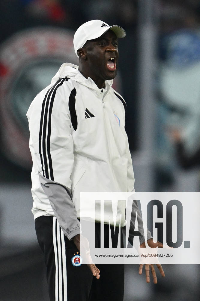 SOCCER - UEFA Champions League - AS Roma vs. Slovan Bratislava Photo by IPA ABACAPRESS.COM89963507 - Yaya Touré, coach of S.K. Slovan Bratislava, attends the UEFA Champions League Matchday 3 soccer match between A.S. Roma and S.K. Slovan Bratislava at the Olympic Stadium on October 20, 2026, in Rome, Italy. Rome Italy