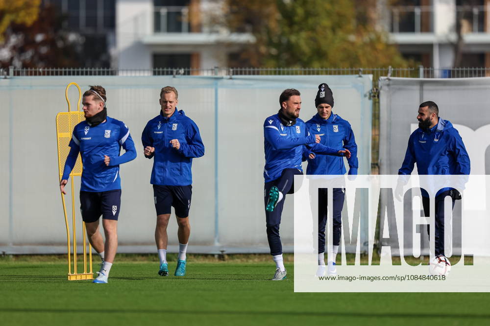 2026.10.21 Poznan Pilka nozna UEFA Liga Europy faza ligowa sezon 2026 2027 Trening Lech Poznan przed meczem z AFC Sunderland N z Gustav Berggren Filip Jagiello Leo Bengtsson Mikael Ishak Foto Pawel Jaskolka PressFocus 2026.10.21 Poznan Football Europa League League Phase 2026 2027 Lech Poznan training session before AFC Sunderland game Credit: Pawel Jaskolka PressFocus NEWSPIX.PL --- newspix.pl
