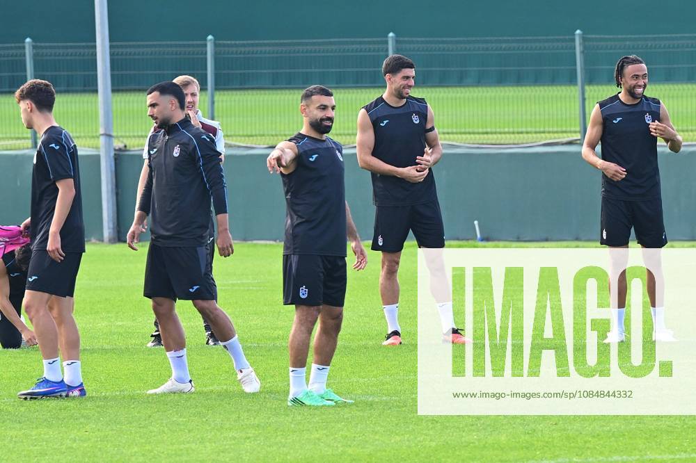 Training session of Trabzonspor in Turkiye TRABZON, TURKIYE - OCTOBER 21: Trabzonspor players take part in the final training session at the Mehmet Ali Yilmaz Facilities in Trabzon, Turkiye, on October 21, 2026, ahead of UEFA Conference League match against Hearts. Selcuk Kilic Anadolu Trabzon Turkey. Editorial use only. Please get in touch for any other usage.