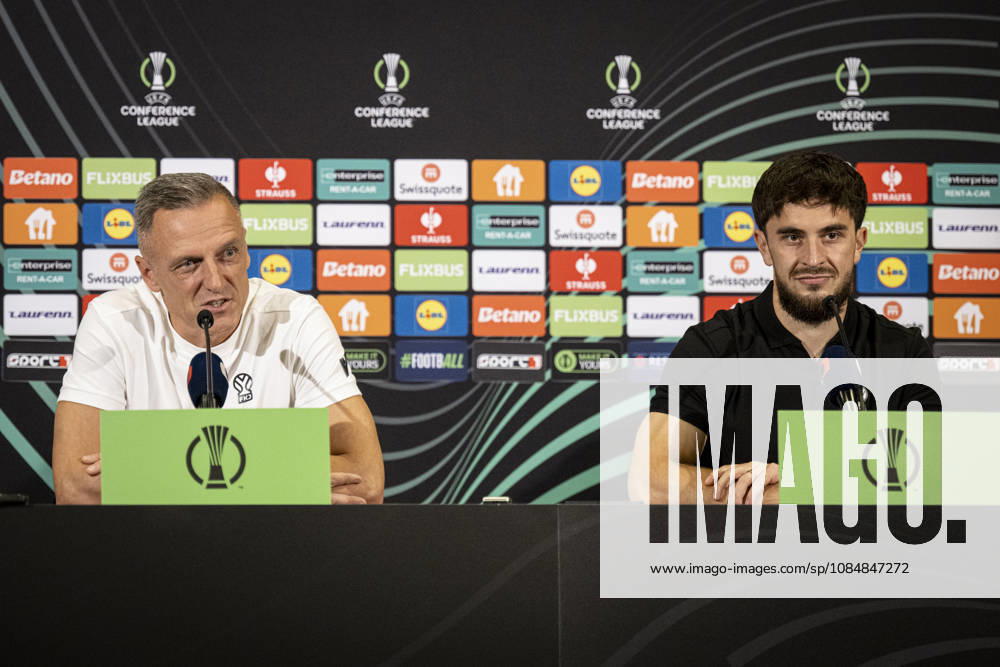 From left coach of FK Jablonec Lubos Kozel and player Richard Sedlacek speak during the press conference, PK, Pressekonferenz prior to the Football Conference League 2nd round match FK Jablonec vs Brighton in Jablonec nad Nisou, Czech Republic, October 21, 2026. (CTKxPhoto RadekxPetrasek) CTKPhotoP2026102107230 CTKPhotoP2026102107230