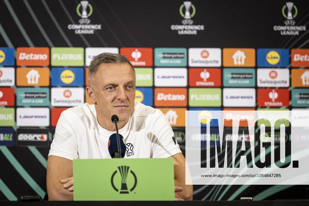 Coach of FK Jablonec Lubos Kozel speaks during the press conference, PK, Pressekonferenz prior to the Football Conference League 2nd round match FK Jablonec vs Brighton in Jablonec nad Nisou, Czech Republic, October 21, 2026. (CTKxPhoto RadekxPetrasek) CTKPhotoP2026102107245 CTKPhotoP2026102107245