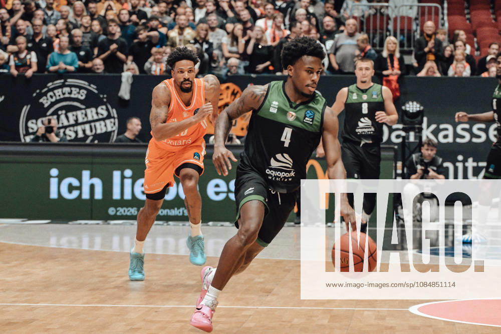 4. Spieltag des Basketball Eurocup Niners Chemnitz -Slask Wroclaw 21.10.2026 ab 19:00 Uhr Chemnitz, Chemnitz Arena Im Foto:04 Kyrell Luc 4. Spieltag des Basketball Eurocup Niners Chemnitz -Slask Wroclaw Chemnitz Sachsen Deutschland