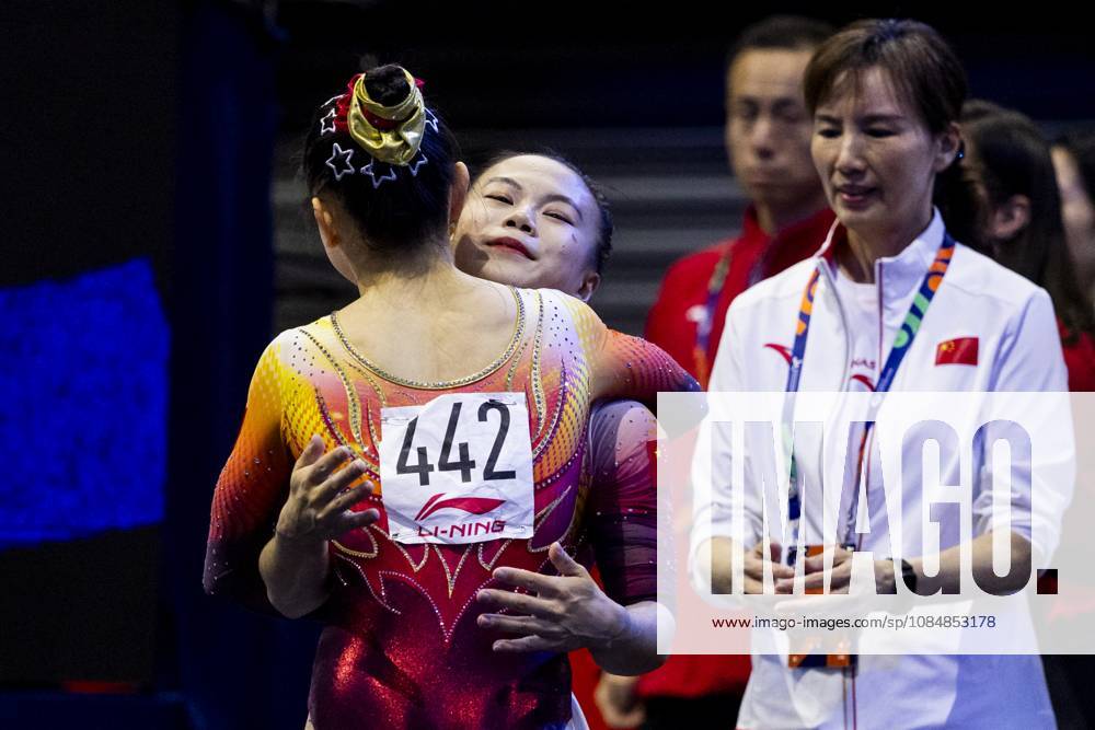 ROTTERDAM - Qinqin Ke (China) during the team final at the World Gymnastics Championships in Rotterdam Ahoy. IRIS VAN DEN BROEK ANP ANPxSportx IVx 573185753 originalFilename: 573185753