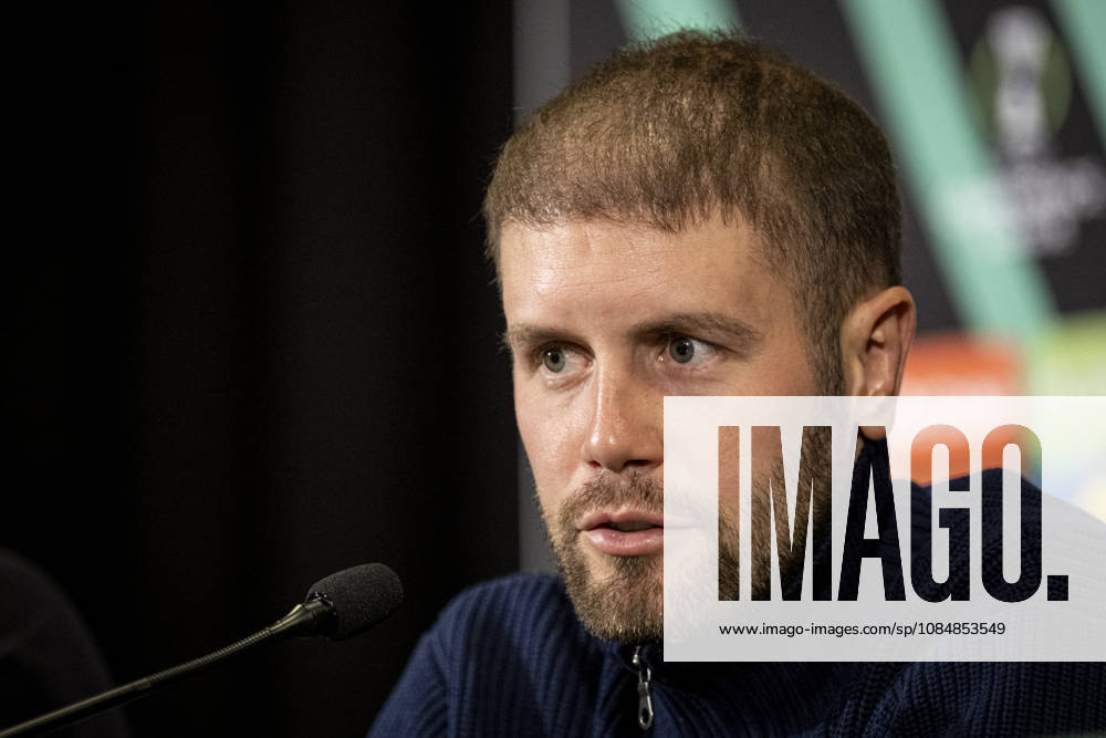 Coach Fabian Hurzeler of Brighton speaks during the press conference, PK, Pressekonferenz prior to the Football Conference League 2nd round match FK Jablonec vs Brighton in Jablonec nad Nisou, Czech Republic, October 21, 2026. (CTKxPhoto RadekxPetrasek) CTKPhotoP2026102108496 CTKPhotoP2026102108496