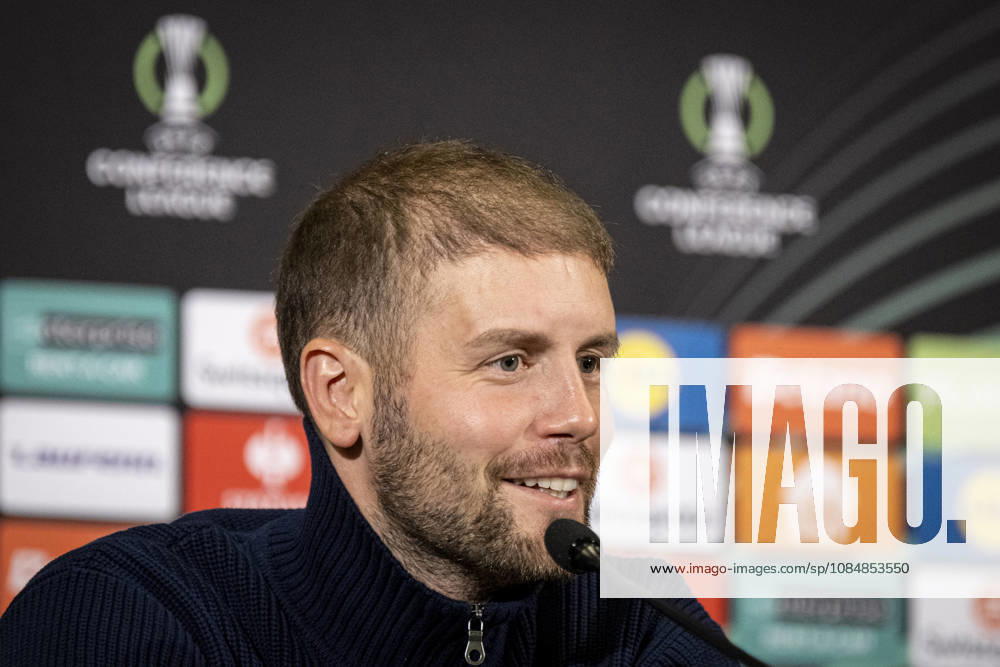 Coach Fabian Hurzeler of Brighton speaks during the press conference, PK, Pressekonferenz prior to the Football Conference League 2nd round match FK Jablonec vs Brighton in Jablonec nad Nisou, Czech Republic, October 21, 2026. (CTKxPhoto RadekxPetrasek) CTKPhotoP2026102108497 CTKPhotoP2026102108497