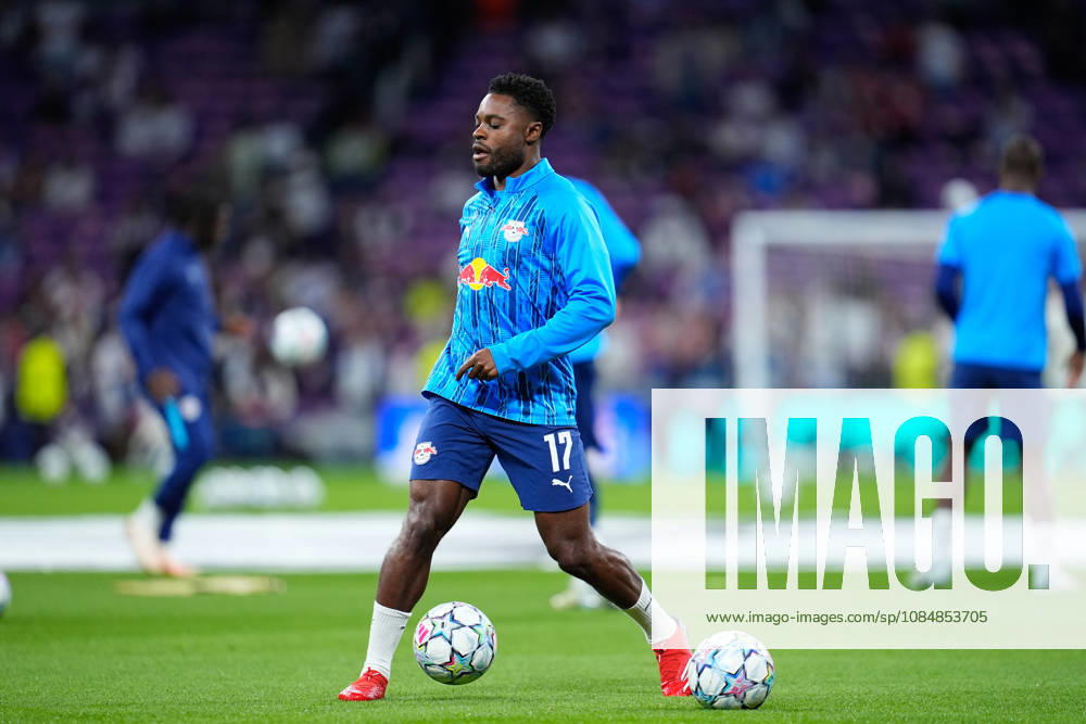Ridle Baku of RB Leipzig warms up during the UEFA Champions League 2026 27 League Phase MD3 match between Real Madrid CF and RB Leipzig at Bernabeu stadium on October 21, 2026, in Madrid, Spain. Madrid Spain - ZUMAa181 20261021_zaa_a181_040