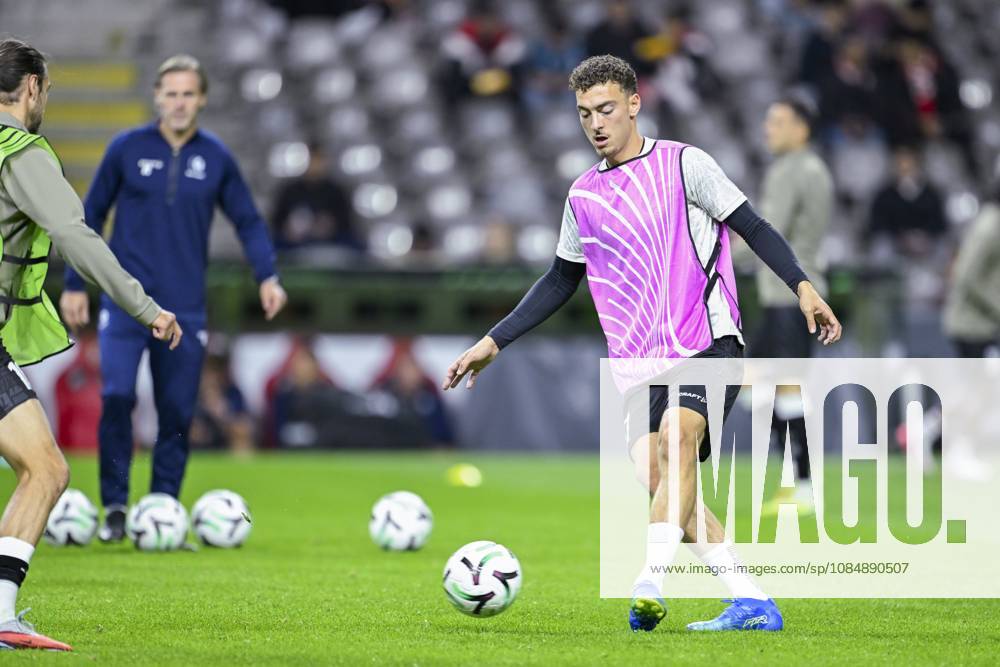 SC Braga v KAA Gent - UEFA Conference League BRAGA, PORTUGAL - OCTOBER 22 : Delorge Mathias midfielder of KAA Gent warming up during the UEFA Conference League 2026 27 League Phase matchday 2 match between SC Braga and KAA Gent on October 22, 2026 in Braga, Portugal, 22 10 2026 Braga Portugal