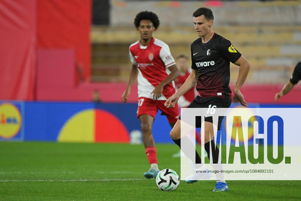Yannik Engelhardt (SC Freiburg) - UEFA Conference League match between AS Monaco and SC Freiburg on October 22, 2026 at the Louis II Stadium in Monaco.
