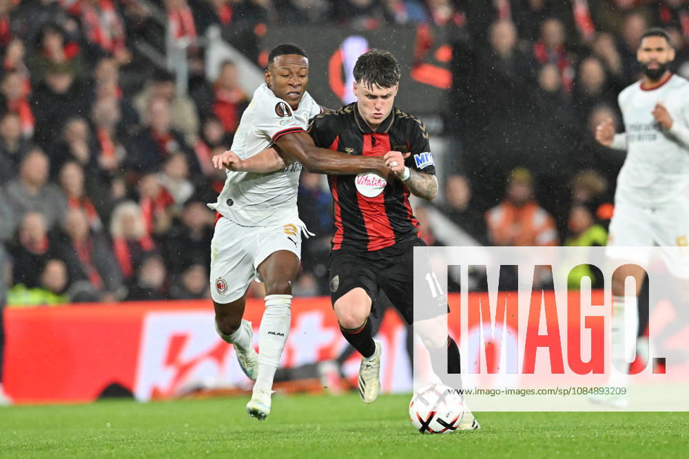Bournemouth v AC Milan, Europa League Ben Gannon-Doak (11) of AFC Bournemouth on the attack battles for possession with Pervis Estupinan (2) of AC Milan during the Europa League match between Bournemouth and AC Milan at the Vitality Stadium, Bournemouth, UK on 22 October 2026. Bournemouth Vitality Stadium Dorset UK Editorial use only ,