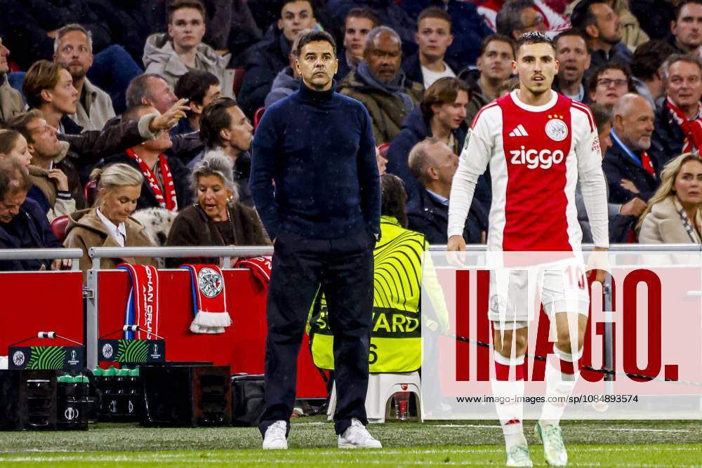 AMSTERDAM - AFC Ajax head coach Michel Sanchez during the UEFA Conference League match between AFC Ajax and Atalanta BC at the Johan Cruijff ArenA on October 22, 2026 in Amsterdam, the Netherlands. WART BRINKERHOF ANP Conference League 2026 27 ANPxSportx xMarcelxterxBalsxIVx 573295267 originalFilename: 573295267