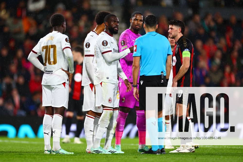 Mike Maignan of AC Milan speaks with referee Vassilis Fotias after being sent off AFC Bournemouth v AC Milan, UEFA Europa League, Football, Vitality Stadium, Bournemouth, UK - 22 Oct 2026Bournemouth Vitality Stadium United Kingdom