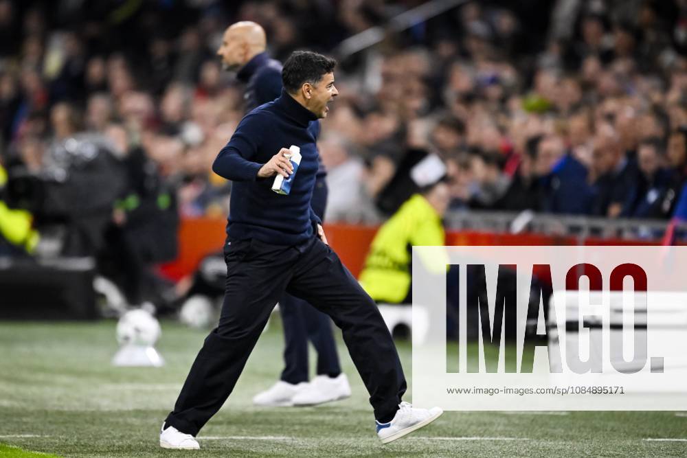 AMSTERDAM - Ajax coach Michel Sanchez during the UEFA Conference League match between AFC Ajax and Atalanta BC at the Johan Cruijff ArenA on October 22, 2026 in Amsterdam, the Netherlands. OLAF KRAAK ANP UEFA Conference League 2026 27 ANPxSportx IVx 573297137 originalFilename: 573297137