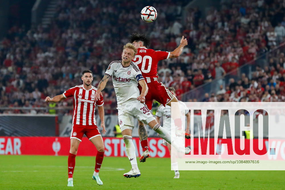 Olympiacos F.C. v AC Sparta Prague UEFA Europa League Jota Silva of Olympiacos F.C. and Jaroslav Zelený of AC Sparta Prague jump for the ball during the UEFA Europa League match at Karaiskakis Stadium, Piraeus 22 10 2026 UK Newspapers OUT