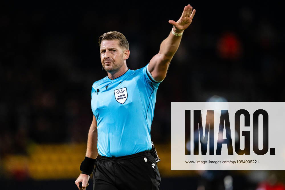 FC Nordsjaelland v CSKA Sofia, UEFA Conference League, Farum, Denmark Farum, Denmark. 22nd, October 2026. Referee Robert Jones seen during the UEFA Conference League match between FC Nordsjaelland and CSKA Sofia at Right to Dream Park in Farum. Danmark, Farum, Right to Dream Park