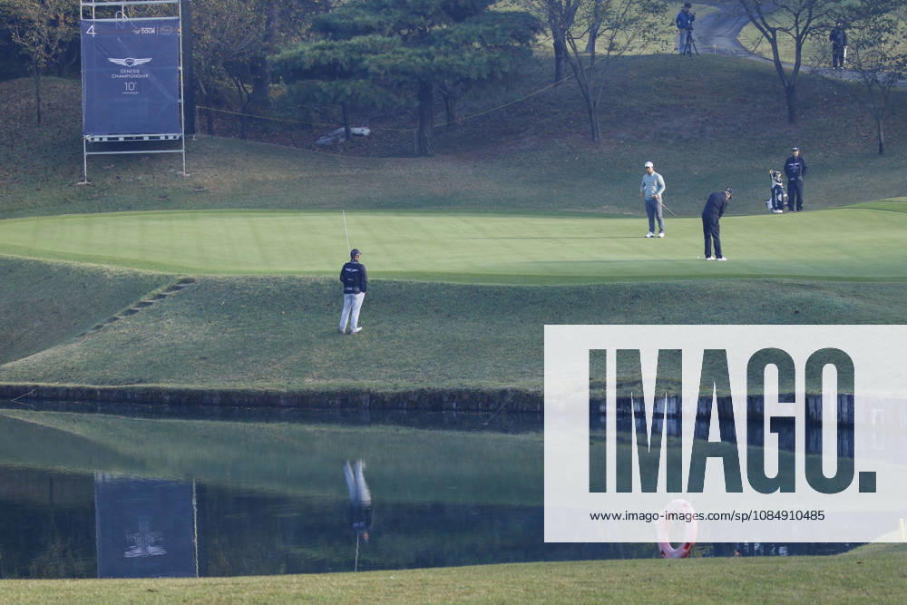 Oct 23, 2026-Cheonan, South Korea-Marcel SIEM of Germany Putt a Ball on 4th Hall during a DP World Tour Genesis Championship at Woo Jeong Hills CC in Cheonan, South Korea. Cheonan SOUTH KOREA - ZUMAr168 20261023_aap_r168_009
