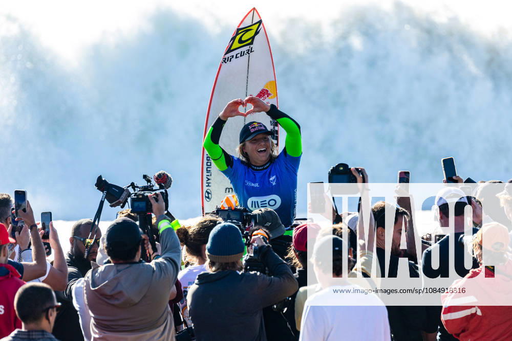 Molly Picklum during the final of Meo Rip Curl Pro Portugal at Praia dos Supertubos on October 23, 2026 in Peniche, Portugal. Peniche Portugal - ZUMAs391 20261023_znp_s391_003