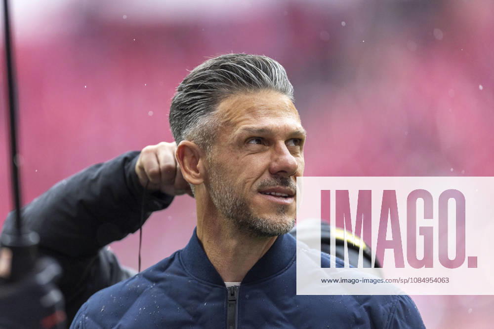 GER, Leipzig, Fussball, Bundesliga, 7. Spieltag, RB Leipzig vs. SV Elversberg im Bild v.l.: Martin Demichelis (Cheftrainer RB Leipzig), 24.10.2026, Red-Bull Arena Leipzig DFL DFB REGULATIONS PROHIBIT ANY USE OF PHOTOGRAPHS AS IMAGE SEQUENCES AND OR QUASI-VIDEO,