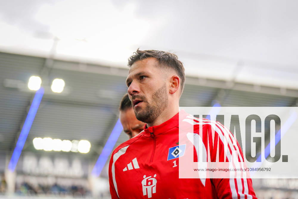 Deutschland: Fussball Bundesliga 2026 - 2027, 7. Spieltag - SC Paderborn vs Hamburger SV - Home-Deluxe-Arena (Paderborn): Daniel Heuer Fernandes (Hamburger SV, 1)