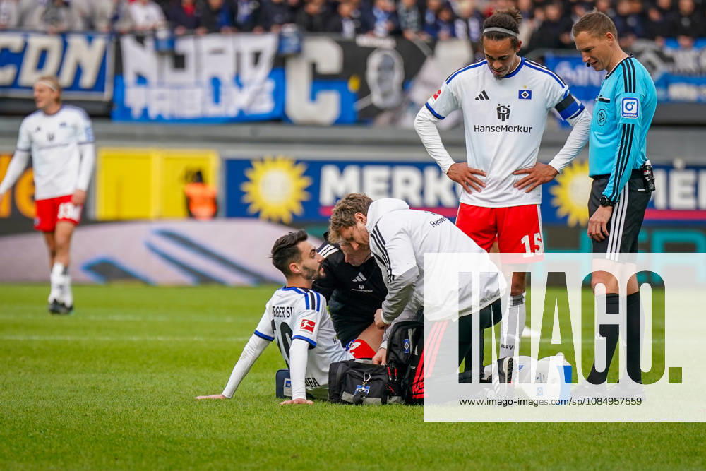 Deutschland: Fussball Bundesliga 2026 - 2027, 7. Spieltag - SC Paderborn vs Hamburger SV - Home-Deluxe-Arena (Paderborn): Fabio Vieira (Hamburger SV, 20) muss verletzt vom Platz