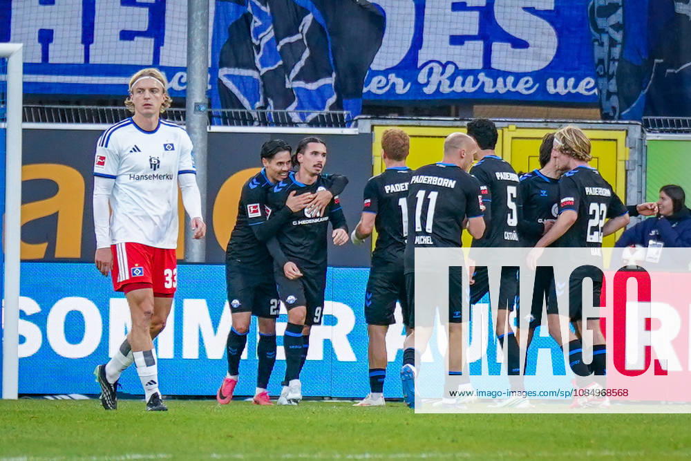 Deutschland: Fussball Bundesliga 2026 - 2027, 7. Spieltag - SC Paderborn vs Hamburger SV - Home-Deluxe-Arena (Paderborn): Tor und Torjubel zum 1:0 durch Rayan Philippe (Paderborn 9) Freude, Emotionen, Jubel