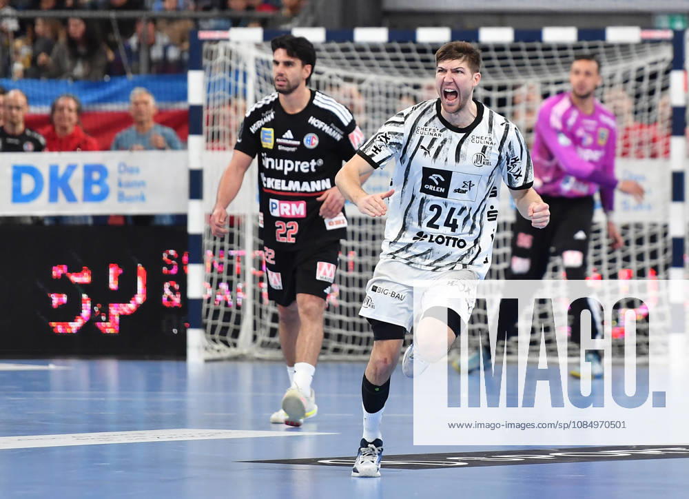 2 - Handball - 1. Bundesliga DAIKIN HBL - Saison 2026 2027 - 10. Spieltag: HC Erlangen Metropolregion Nürnberg HCE - THW Kiel - OGo - - Lukas Zerbe (24, THW Kiel) Jubel Freude