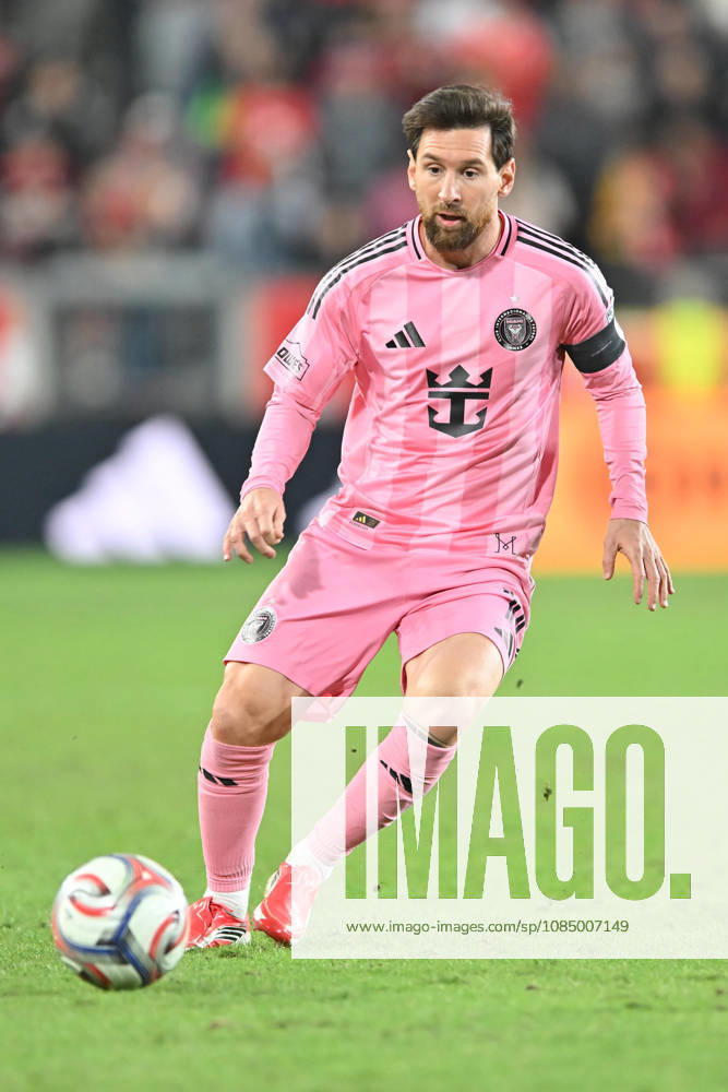 Harrison, New Jersey United States of America. 24 Oct, 2026. Inter Miami CF forward LIONEL MESSI (10) in action at Sports Illustrated Stadium New York Red Bulls defeat Inter Miami CF 2 to 0. Credit: , Jr. Zuma Press MLS, Fussball Herren, USA 2026: New York Red Bulls 2:0 Inter Miami CF - ZUMAa301 20261024_aaf_a301_009