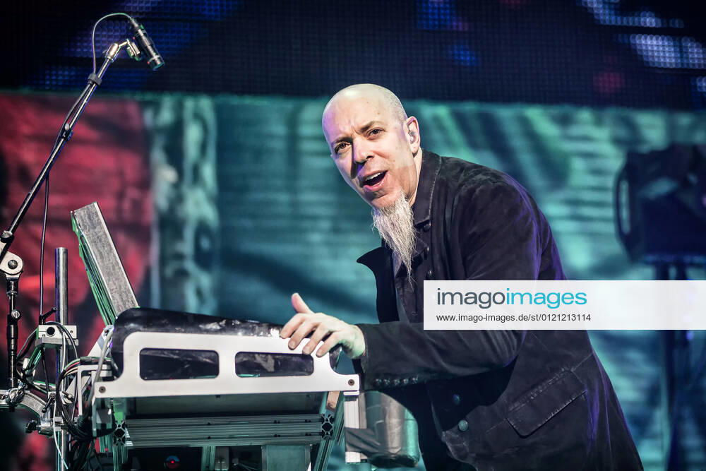 Dream Theater The American progressive metal band Dream Theater performs a live concert at Oslo Spektrum. Here musician Jordan Rudess on keyboards is seen live on stage. Norway, 21 02 2014. Oslo Norway