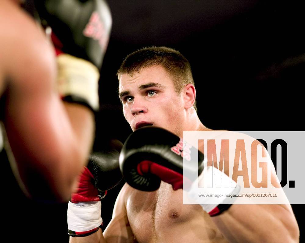 Denis Boytsov (Rußland) Boxen Herren Boxnacht 2004, Boxsport, Profiboxen, Schwergewicht, Vdig Einzelbild Hamburg