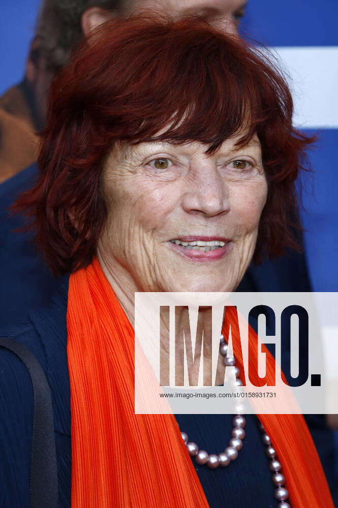Regina Ziegler bei der Premiere des Kinofilms Stasikomödie im Delphi Filmpalast am Zoo. Berlin