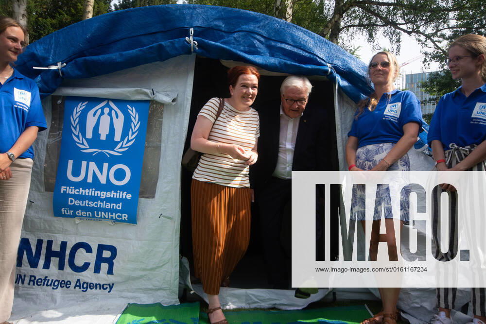Frank-Walter Steinmeierï¼apresident Of Germany, Visits The Opening Of Villa Hammerschmidt In Bonn Frank-Walter Steinmeierï¼apresident of Germany is seen with Bonn mayor Katja Dörner at UN Refugee Aid eV information booth during the opening day of Villa Hammerschmidt in Bonn, Germany on June18ï¼a2022 Bonn Germany