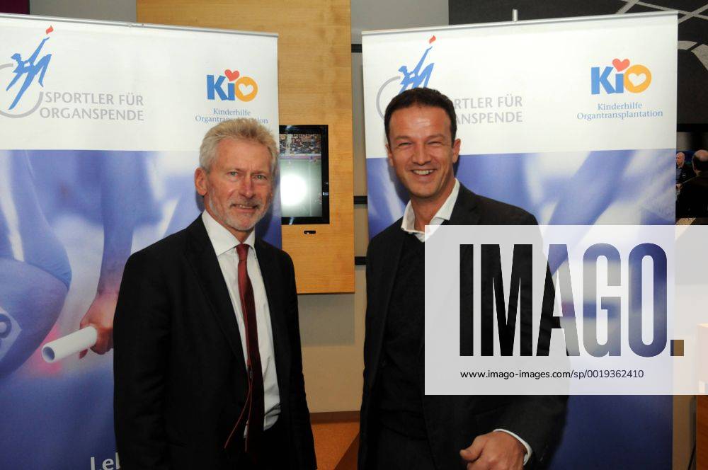 Frankfurt, Hotel Lindner Kio Kinderhilfe Organtransplantation, Sportler für Organspende Bayern-Legende Paul Breitner (Bayern München) und der ehemalige Sportdirektor des VfB Stuttgart Fredi Bobic