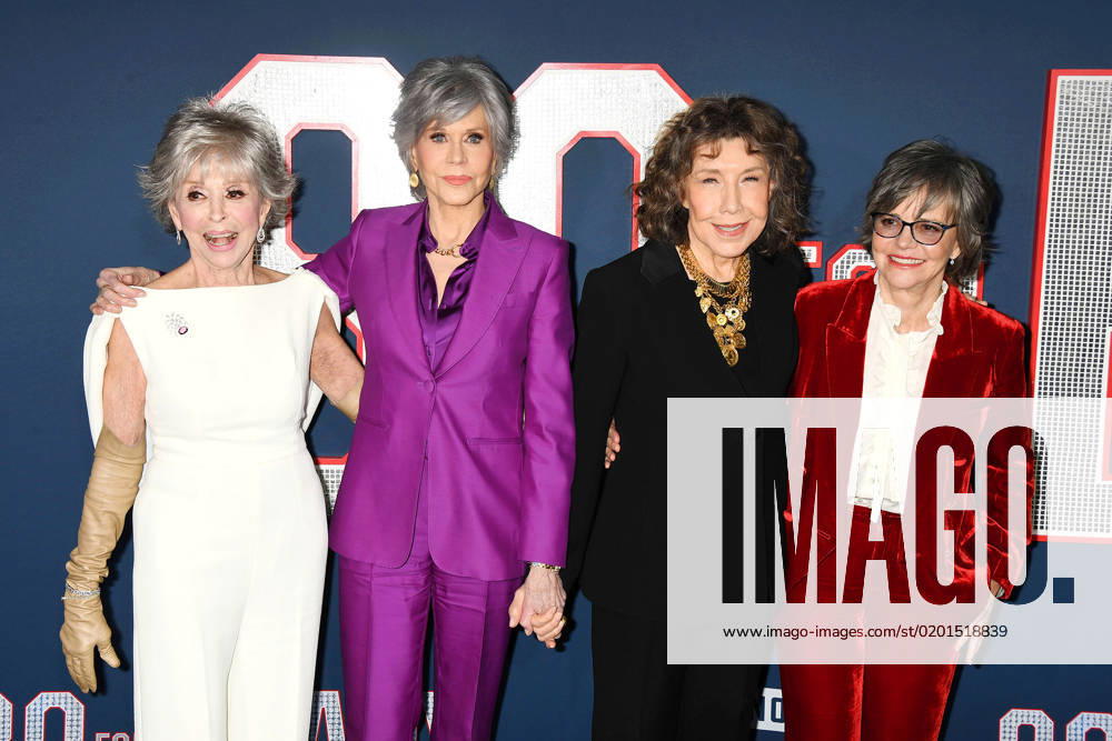 Rita Moreno, Jane Fonda, Lily Tomlin und Sally Field bei der 80 for Brady Film Premiere am 31.01.2023 in Los Angeles 80 For Brady Filmpremiere in Los Angeles mit Jane Fonda, Tom Brady¦