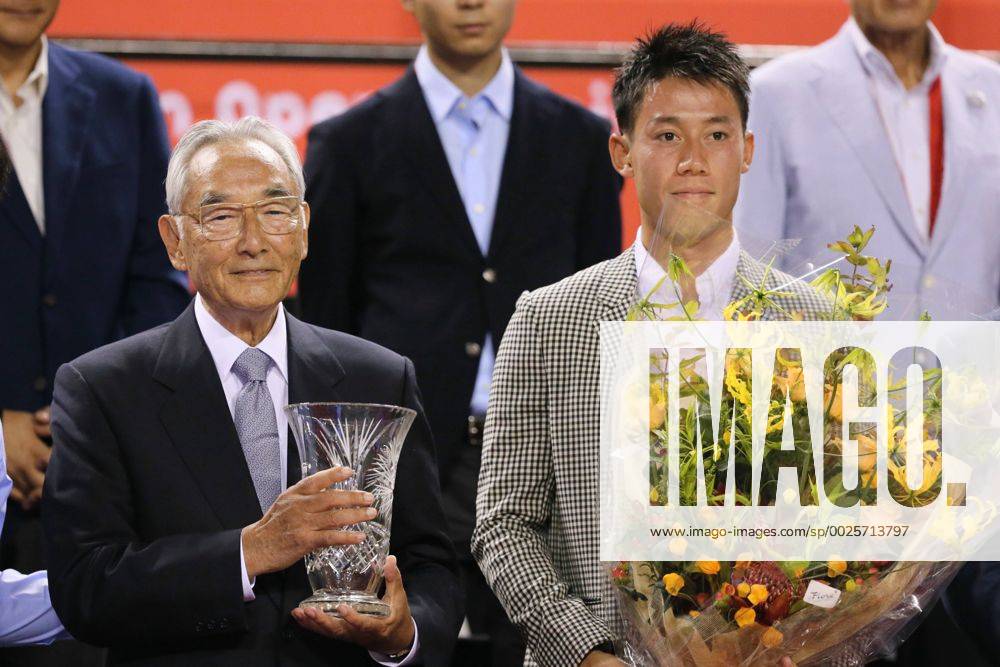 (L-R) Masaaki Morita, Kei Nishikori, OCTOBER 4, 2016 - Tennis : Rakuten Japan Open Tennis Championships 2016 at Ariake Coliseum, Tokyo, Japan. Noxthirdxpartyxsales (xjwa008461)