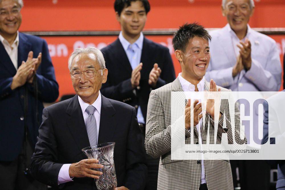 (L-R) Masaaki Morita, Kei Nishikori, OCTOBER 4, 2016 - Tennis : Rakuten Japan Open Tennis Championships 2016 at Ariake Coliseum, Tokyo, Japan. Noxthirdxpartyxsales (xjwa008464)