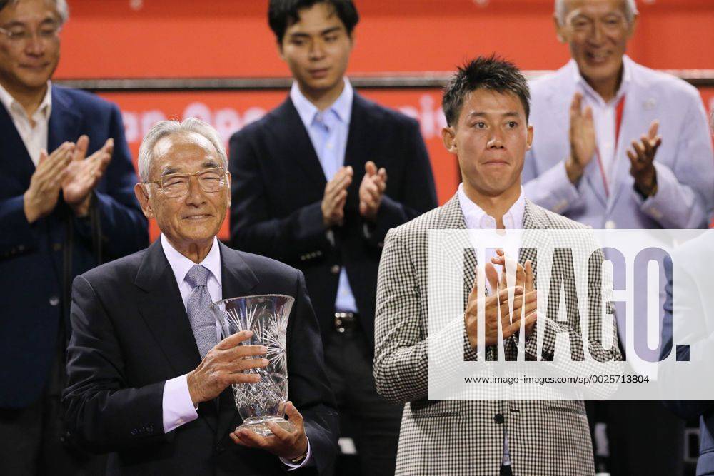 (L-R) Masaaki Morita, Kei Nishikori, OCTOBER 4, 2016 - Tennis : Rakuten Japan Open Tennis Championships 2016 at Ariake Coliseum, Tokyo, Japan. Noxthirdxpartyxsales (xjwa008466)
