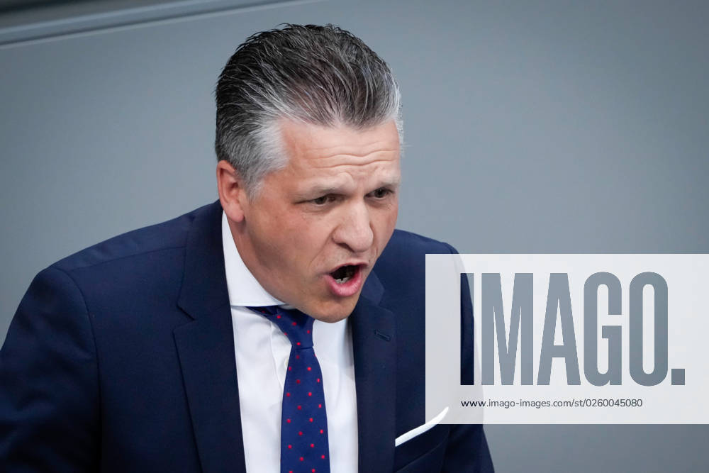 Deutscher Bundestag, 109. Plenarsitzung Thorsten Frei (CDU) im Portrait bei seiner Rede zum Tagesordnungspunkt Antraege auf Erweiterung der TO (GO-Debatte) bei der 109. Sitzung des Deutschen Bundestag in Berlin, 15.06.2023 Berlin Berlin Deutschland
