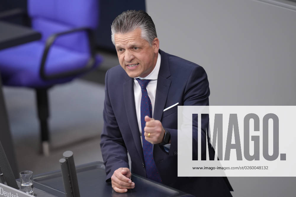 Deutscher Bundestag, 109. Plenarsitzung Thorsten Frei (CDU) im Portrait bei seiner Rede bei der 109. Sitzung des Deutschen Bundestag in Berlin, 15.06.2023 Berlin Berlin Deutschland