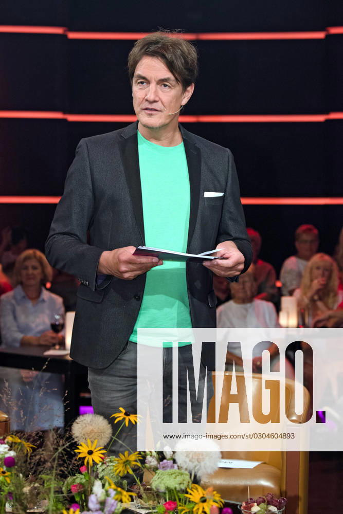 MDR - Riverboat. Moderator Matze Knop anläßlich der Aufzeichnung der MDR - Talkshow Riverboat am 08.09.2023 in der Mediacity Leipzig. 20230908ADO0051