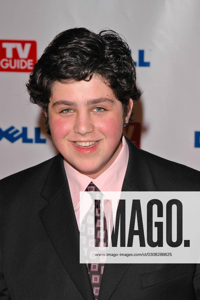 At the TV Guide 2nd Annual Emmy After Party at TV Guide Central, West Hollywood, CA. 09-19-04 Josh Peck at the TV Guide 2nd Annual Emmy After Party at TV Guide Central, West Hollywood, CA. 09-19-04 West Hollywood Calif United States