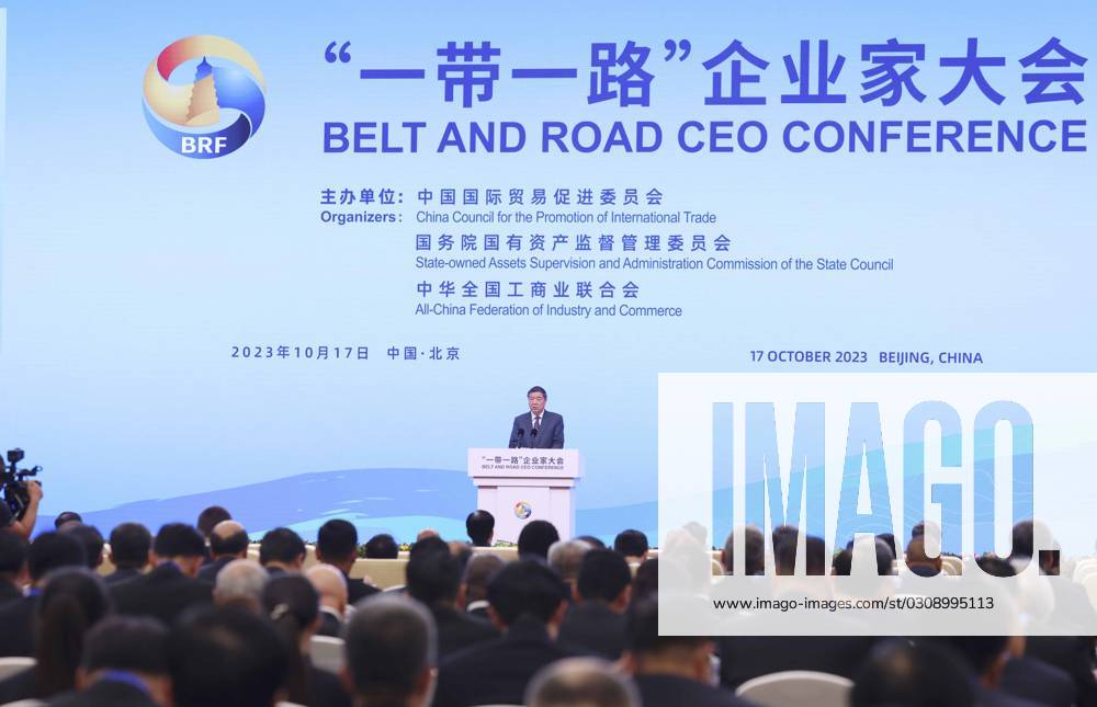 (231017) -- BEIJING, Oct. 17, 2023 -- Chinese Vice Premier He Lifeng, also a member of the Political Bureau of the Communist Party of China Central Committee, attends the Belt and Road CEO Conference and delivers a speech in Beijing, capital of China, Oct. 17, 2023. ) (BRF2023)CHINA-BEIJING-HE LIFENG-BELT AND ROAD CEO CONFERENCE-SPEECH (CN) LiuxWeibing