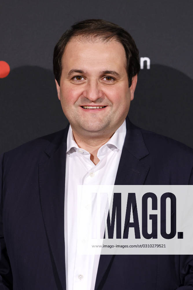 Politiker Nathanael Liminski (CDU), Minister für Bundes- und Europaangelegenheiten, Internationales, Medien und Chef der Staatskanzlei NRW, beim NRW-Medienpreis für entwicklungspolitisches Engagement im Rautenstrauch-Joest Museum. Köln, 25.10.2023 NRW Deutschland