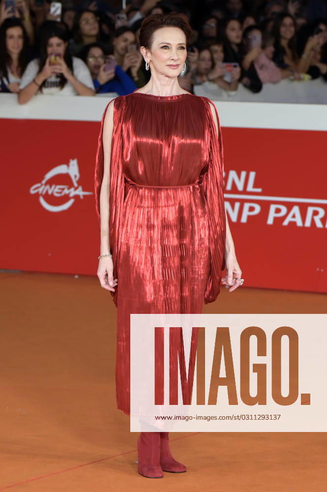Pia Lanciotti bei der Premiere des Kinofilms Mare Fuori 4 auf dem 18. Internationalen Filmfestival von Rom Festa del Cinema di Roma 2023 im Auditorium Parco della Musica. Rom
