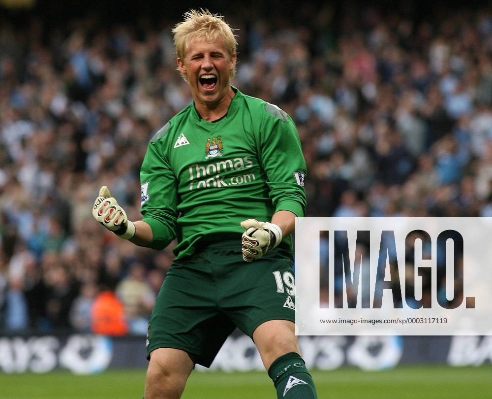 Torwart Kasper Schmeichel (Manchester City) - Torjubel - Fußball Herren English Premier League 2007 2008, 1. Englische Liga, Manchester City, Vdig Einzelbild Manchester Freude, Begeisterung, Fußball Herren English Premier League 2007 2008, 1. Englische Liga, Manchester City, Vdig Einzelbild Manchester Freude, Begeisterung,
