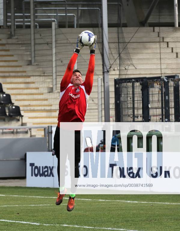 Frankfurt am Main , PSD Bank Arena am Bornheimer Hang Regionalliga Süd Saison 2018 2019 Testspiel FSV Frankfurt gegen Viktoria Aschaffenburg Torwart Aulbach, Marco (33, FSV Frankfurt)