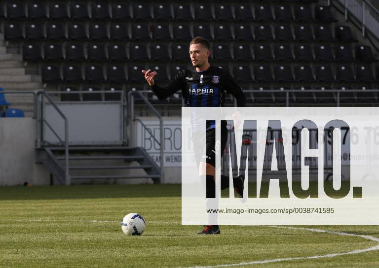 Frankfurt am Main , PSD Bank Arena am Bornheimer Hang Regionalliga Süd Saison 2018 2019 Testspiel FSV Frankfurt gegen Viktoria Aschaffenburg Fabian Burdenski (6, FSV Frankfurt)