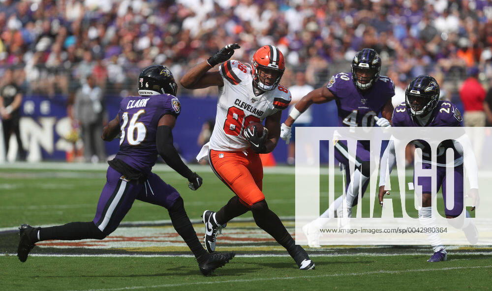 NFL, American Football Herren, USA 2019: Browns vs Ravens SEP 29, Cleveland Browns TE Pharaoh Brown (86) in action during a game against the Baltimore Ravens at M&T Bank Stadium in Baltimore, Maryland on September 29, 2019. Photo Mike Buscher Cal Media Sipa USA(Credit Image: © Mike Buscher Cal Sport Media Sipa USA CSM Sipa USA) NO ARCHIVING, , NO USE IN BOOKS WITHOUT CONSENT Baltimore MD United States