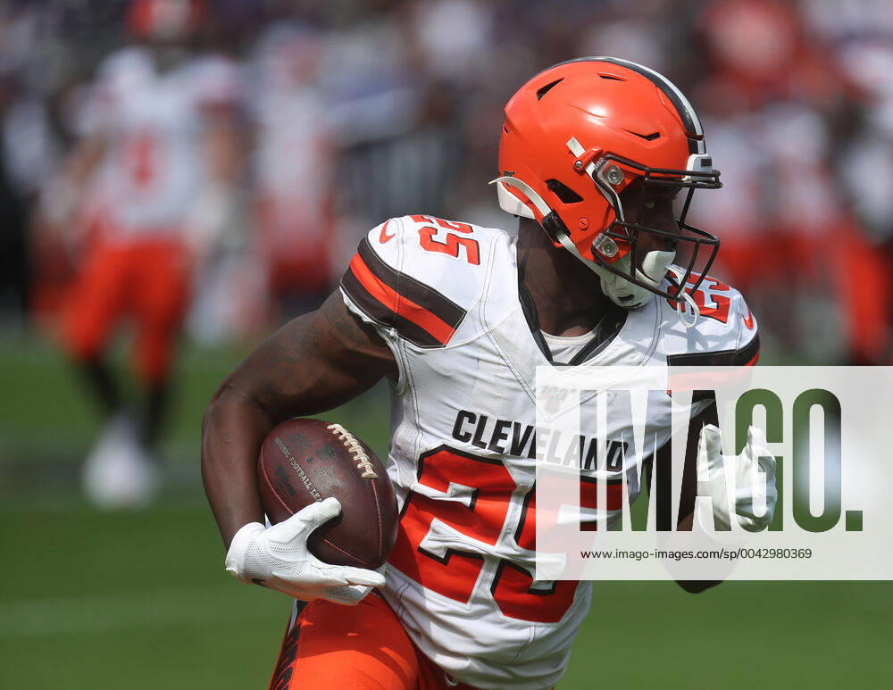 NFL, American Football Herren, USA 2019: Browns vs Ravens SEP 29, Cleveland Browns RB Dontrell Hilliard (25) in action during a game against the Baltimore Ravens at M&T Bank Stadium in Baltimore, Maryland on September 29, 2019. Photo Mike Buscher Cal Media Sipa USA(Credit Image: © Mike Buscher Cal Sport Media Sipa USA CSM Sipa USA) NO ARCHIVING, , NO USE IN BOOKS WITHOUT CONSENT Baltimore MD United States