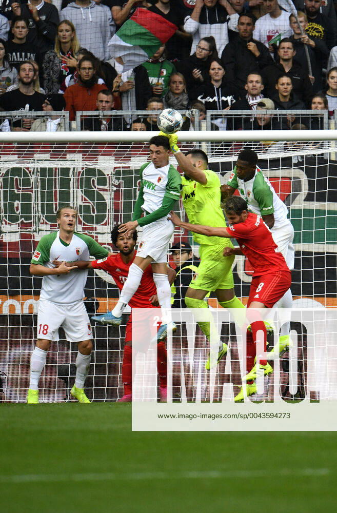 Strafraumszene Torraumszene Torwart Tomas Koubek FC Augsburg FC Augsburg FCA vs FC Bayern München FCB 19.10.2019 DFL REGULATIONS PROHIBIT ANY USE OF PHOTOGRAPHS AS IMAGE SEQUENCES AND OR QUASI-VIDEO FC Augsburg FCA vs FC Bayern München FCB