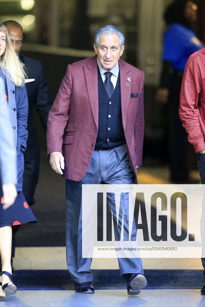 ATLANTA, GA - OCTOBER 27: Falcons owner Arthur Blank comes down to the sidelines late in the fourth quarter during the regular season NFL, American Football Herren, USA game between the Seattle Seahawks and the Atlanta Falcons at the Mercedes-Benz Stadium on October 27, 2019 in Atlanta, Georgia. (Photo by David John Griffin Icon Sportswire) NFL: OCT 27 Seahawks at Falcons Icon9531910271131